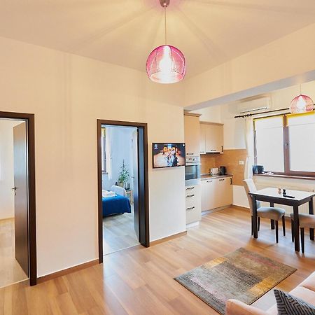 Cozy 3 Bedroom Apartments In Centre Of Iasi Palas Mall 外观 照片